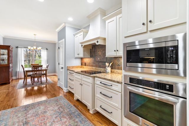 9676 Pecan Springs Circle, Chattanooga, TN 37421