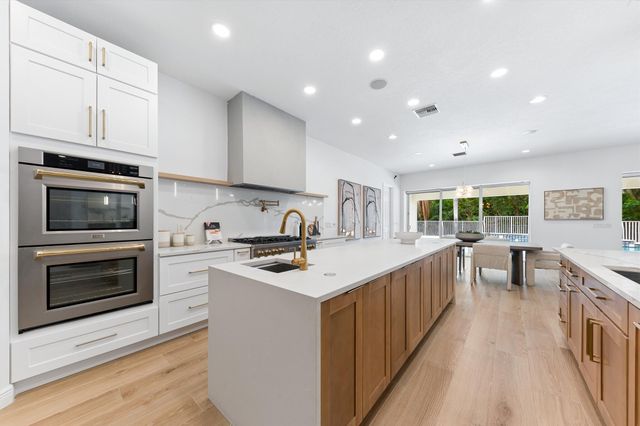 8717 Estate Drive, West Palm Beach, FL 33411