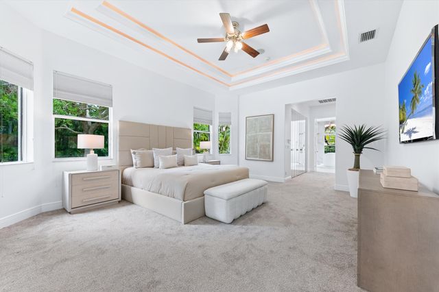 8717 Estate Drive, West Palm Beach, FL 33411