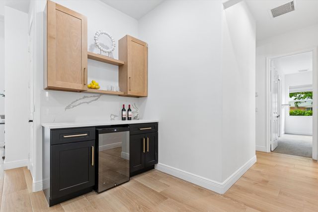 8717 Estate Drive, West Palm Beach, FL 33411