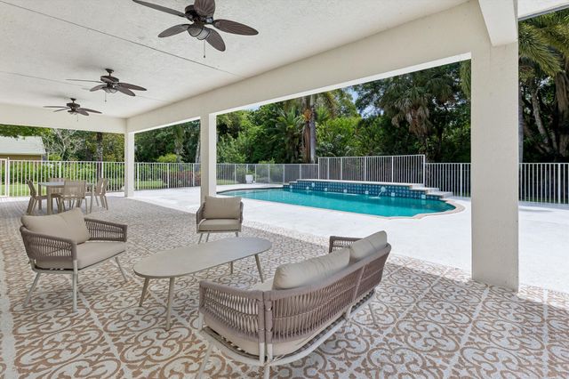 8717 Estate Drive, West Palm Beach, FL 33411