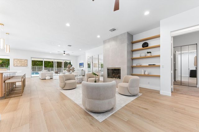 8717 Estate Drive, West Palm Beach, FL 33411