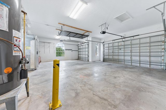 8717 Estate Drive, West Palm Beach, FL 33411