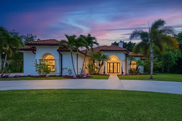 8717 Estate Drive, West Palm Beach, FL 33411