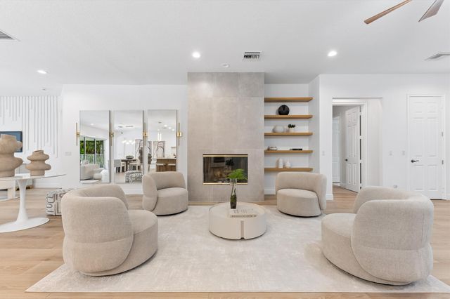 8717 Estate Drive, West Palm Beach, FL 33411