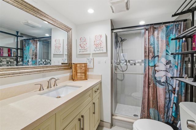 10300 NW 30th Ct 109, Sunrise, FL 33322