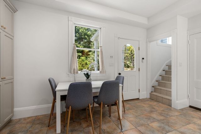 302 Concord Road, Weston, MA 02493