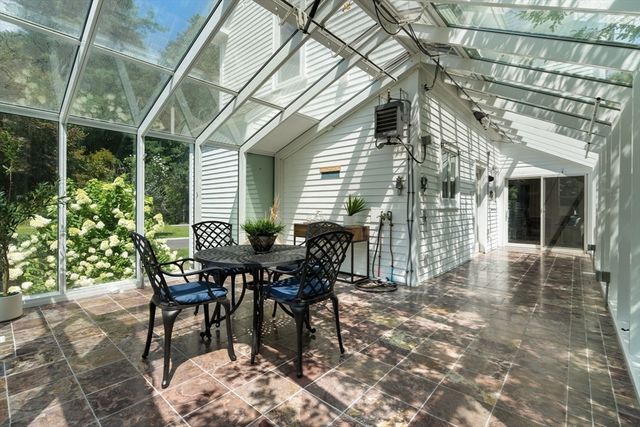 302 Concord Road, Weston, MA 02493