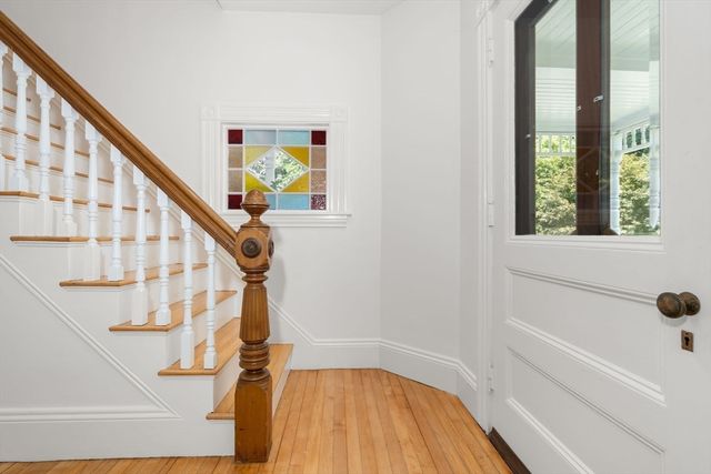302 Concord Road, Weston, MA 02493