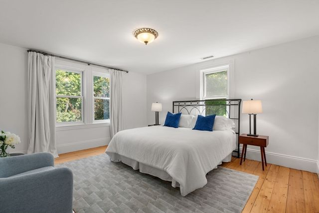 302 Concord Road, Weston, MA 02493