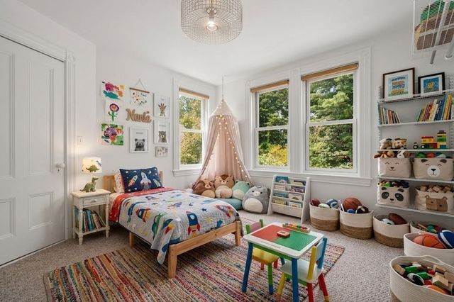 302 Concord Road, Weston, MA 02493