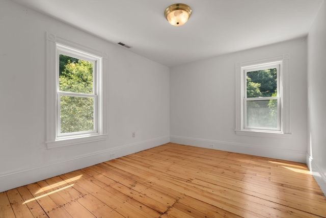 302 Concord Road, Weston, MA 02493