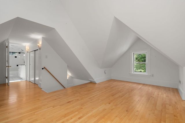 302 Concord Road, Weston, MA 02493