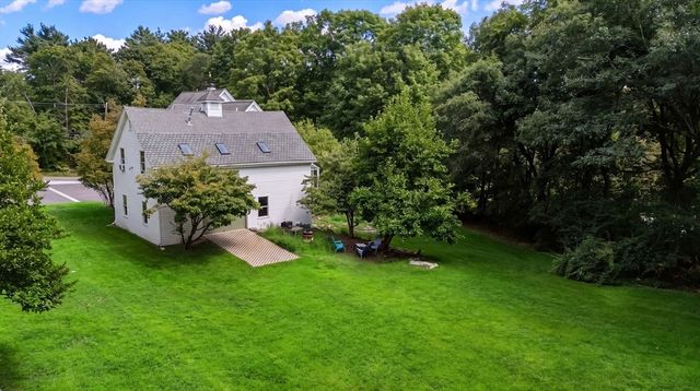 302 Concord Road, Weston, MA 02493