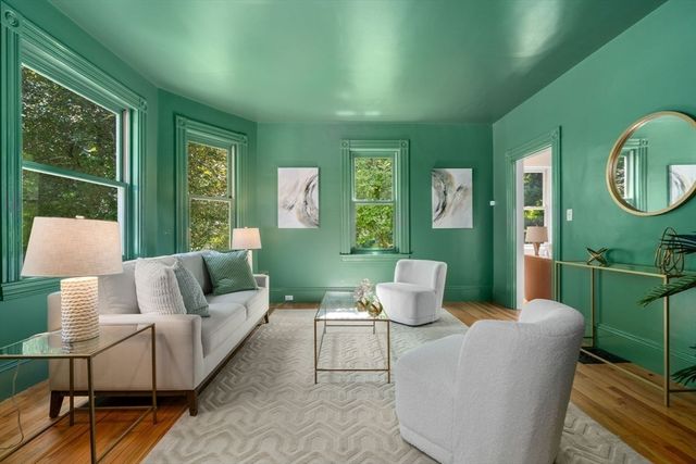 302 Concord Road, Weston, MA 02493