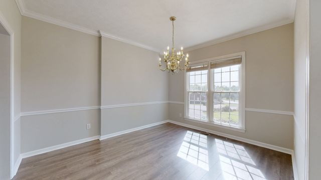 101 Vollan Ct, Hendersonville, TN 37075