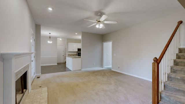 101 Vollan Ct, Hendersonville, TN 37075