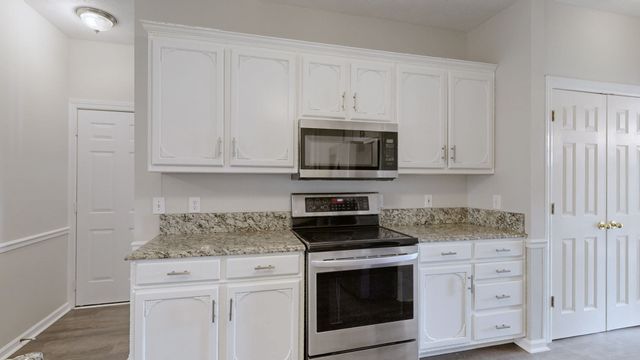 101 Vollan Ct, Hendersonville, TN 37075