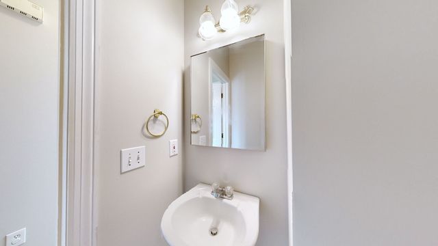 101 Vollan Ct, Hendersonville, TN 37075