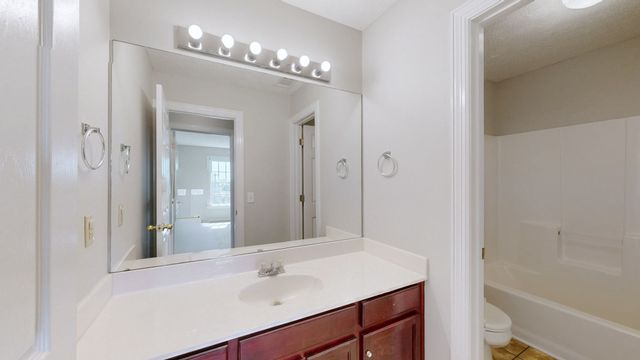 101 Vollan Ct, Hendersonville, TN 37075