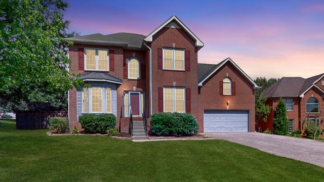 101 Vollan Ct, Hendersonville, TN 37075