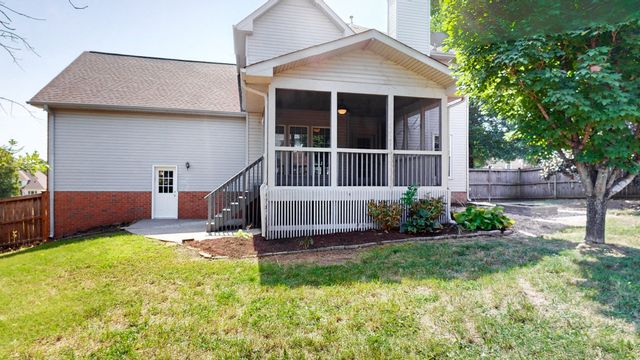 101 Vollan Ct, Hendersonville, TN 37075
