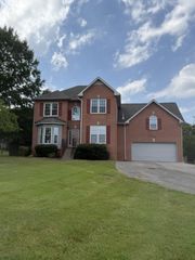 101 Vollan Ct, Hendersonville, TN 37075