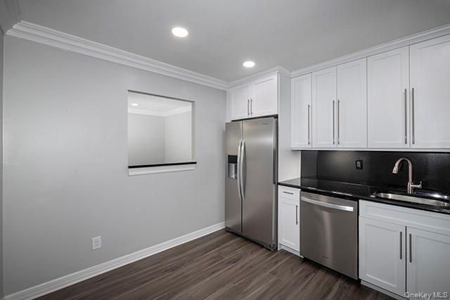 10 Joyner Place 1001A, Coram, NY 11727