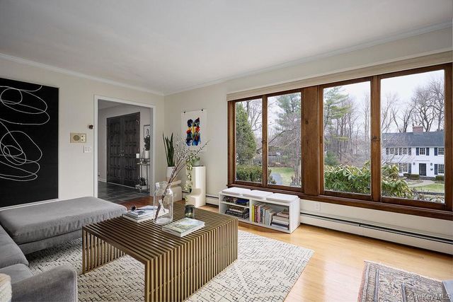 42 Thornwood Drive, Poughkeepsie, NY 12603