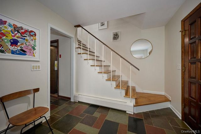 42 Thornwood Drive, Poughkeepsie, NY 12603