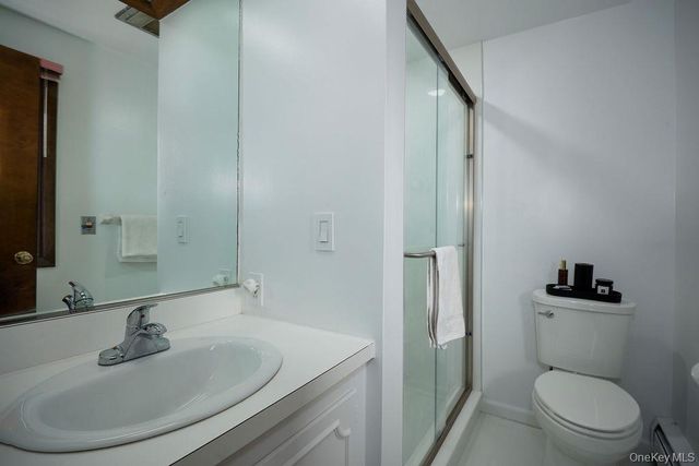 42 Thornwood Drive, Poughkeepsie, NY 12603