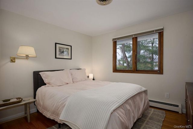 42 Thornwood Drive, Poughkeepsie, NY 12603