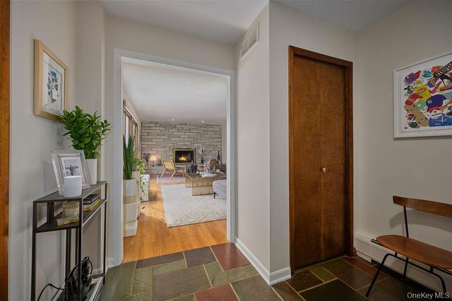 42 Thornwood Drive, Poughkeepsie, NY 12603