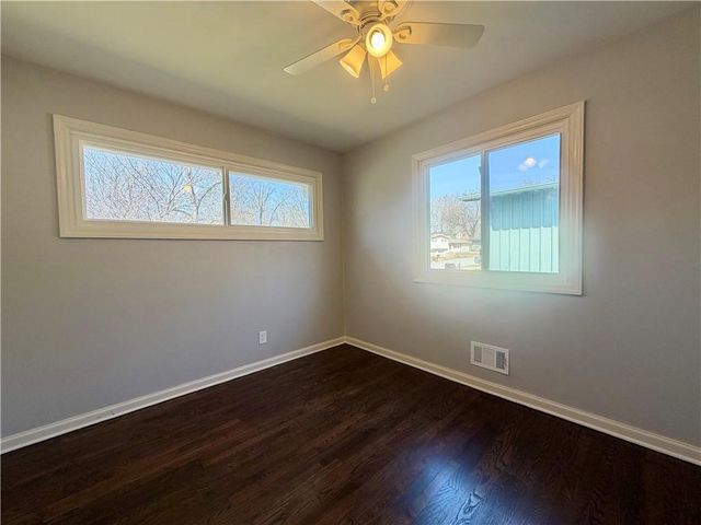 6937 NW Avalon Street, Kansas City, MO 64152