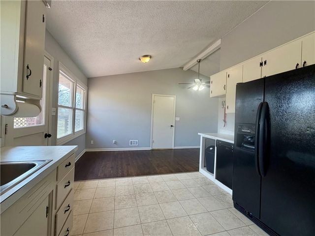 6937 NW Avalon Street, Kansas City, MO 64152