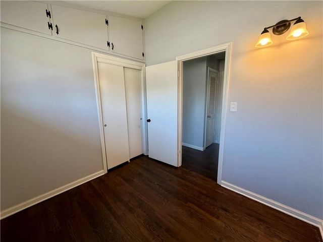 6937 NW Avalon Street, Kansas City, MO 64152