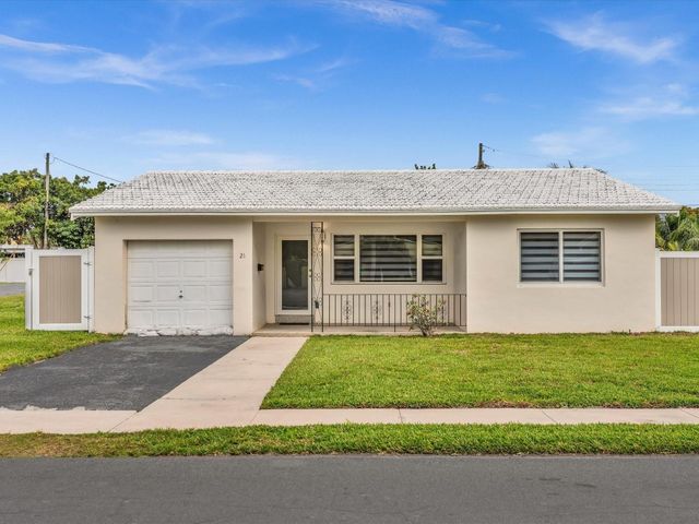 21 SE 11th Street, Dania Beach, FL 33004