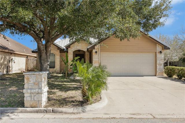 2110 El Cielo Lindo Court, Harlingen, TX 78552