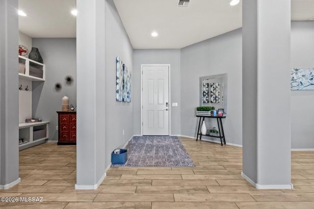 11656 N Silverwood Drive, Oro Valley, AZ 85737