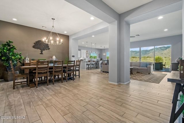 11656 N Silverwood Drive, Oro Valley, AZ 85737