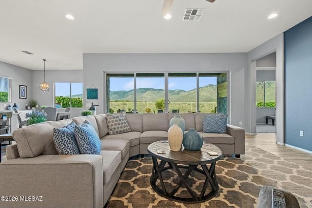 11656 N Silverwood Drive, Oro Valley, AZ 85737