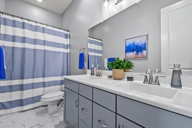 11656 N Silverwood Drive, Oro Valley, AZ 85737
