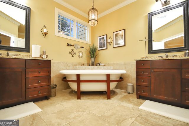 102 Millridge Drive, Lagrange, GA 30240