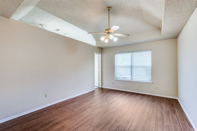 7413 Emerywood Lane, Fort Worth, TX 76137