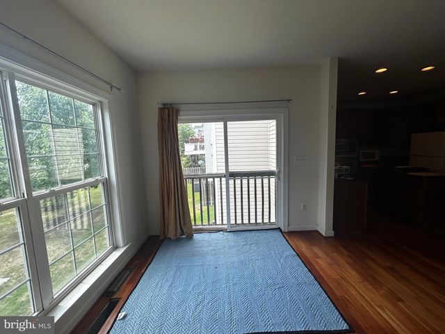 8177 MCCAULEY WAY, Lorton, VA 22079