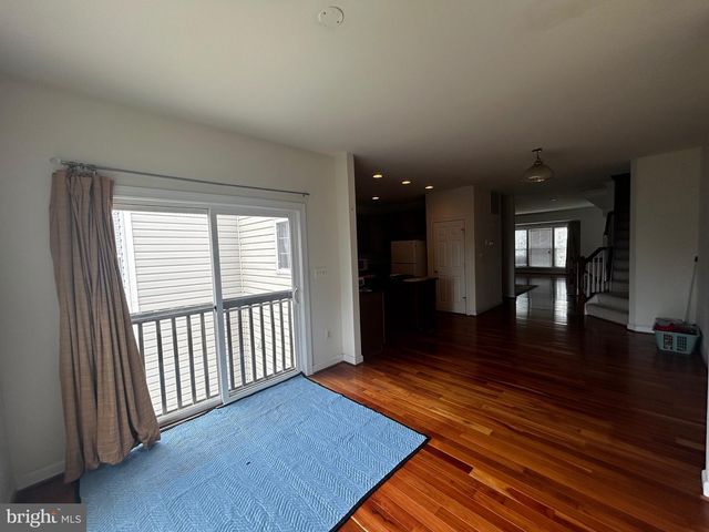 8177 MCCAULEY WAY, Lorton, VA 22079