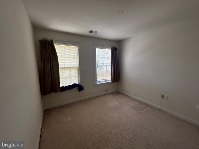 8177 MCCAULEY WAY, Lorton, VA 22079