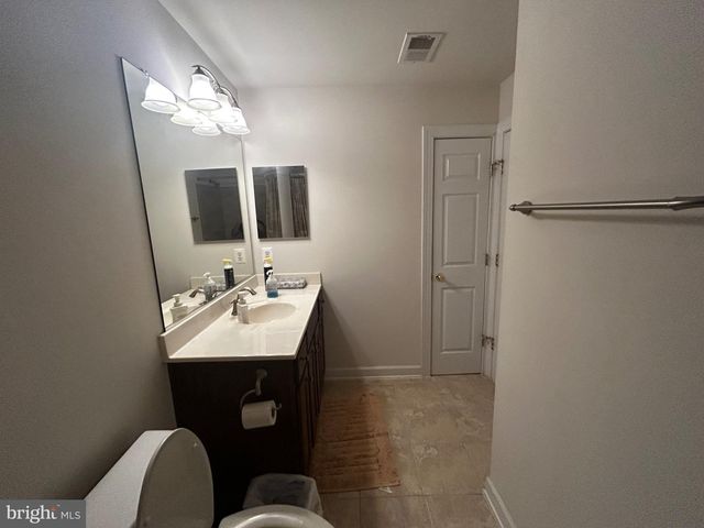 8177 MCCAULEY WAY, Lorton, VA 22079