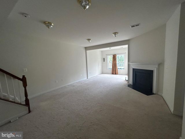 8177 MCCAULEY WAY, Lorton, VA 22079