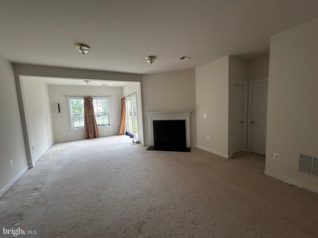 8177 MCCAULEY WAY, Lorton, VA 22079